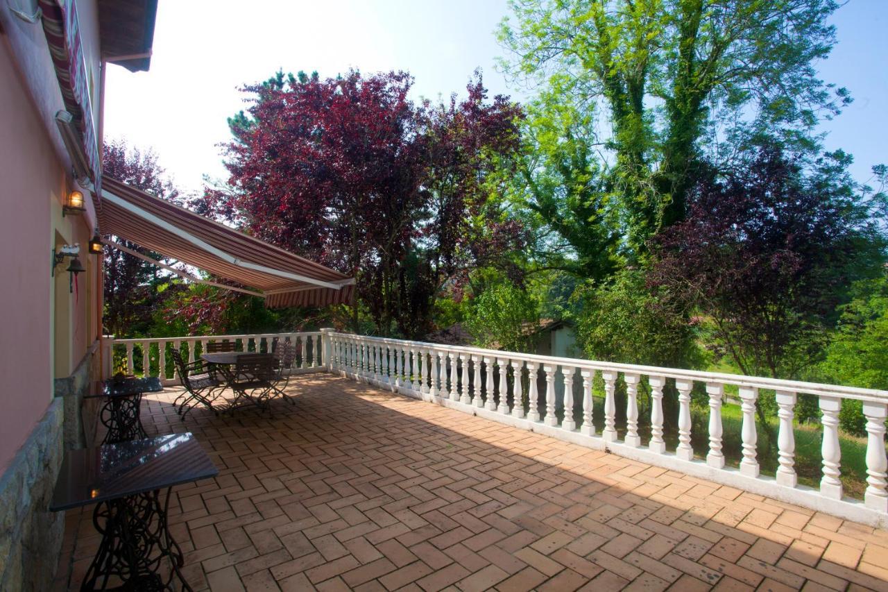 Villa Mercedes Piloña Exteriér fotografie